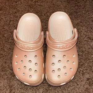 rose gold crocs